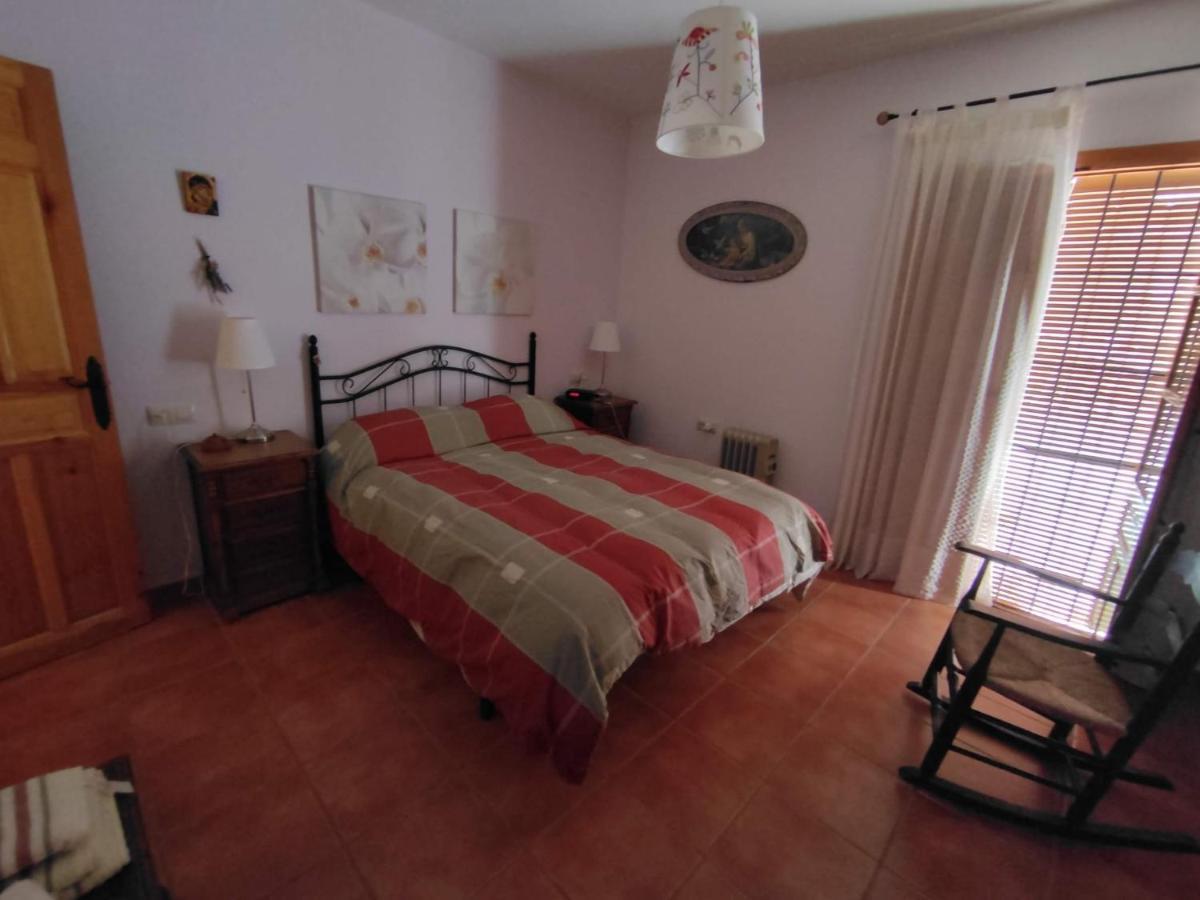 Casa Petra : Bonita Casa Rural En Yunquera Екстер'єр фото